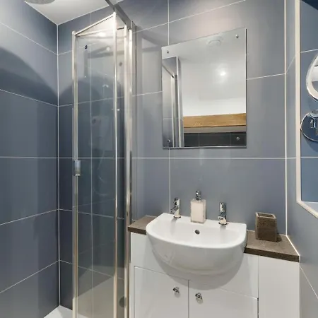 3 Bed In Oc-lr202 Ferienhaus