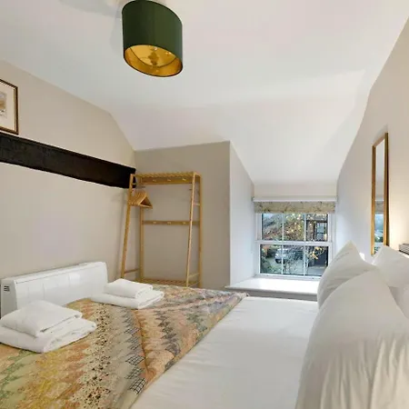 3 Bed In Oc-lr202 Ferienhaus